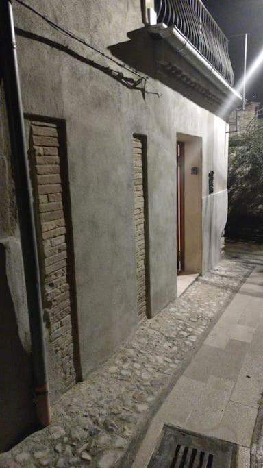 Villa Casa In Antico Borgo Medievale A Tarano Ri, Via Giacomo Leopardi, 15 Extérieur photo