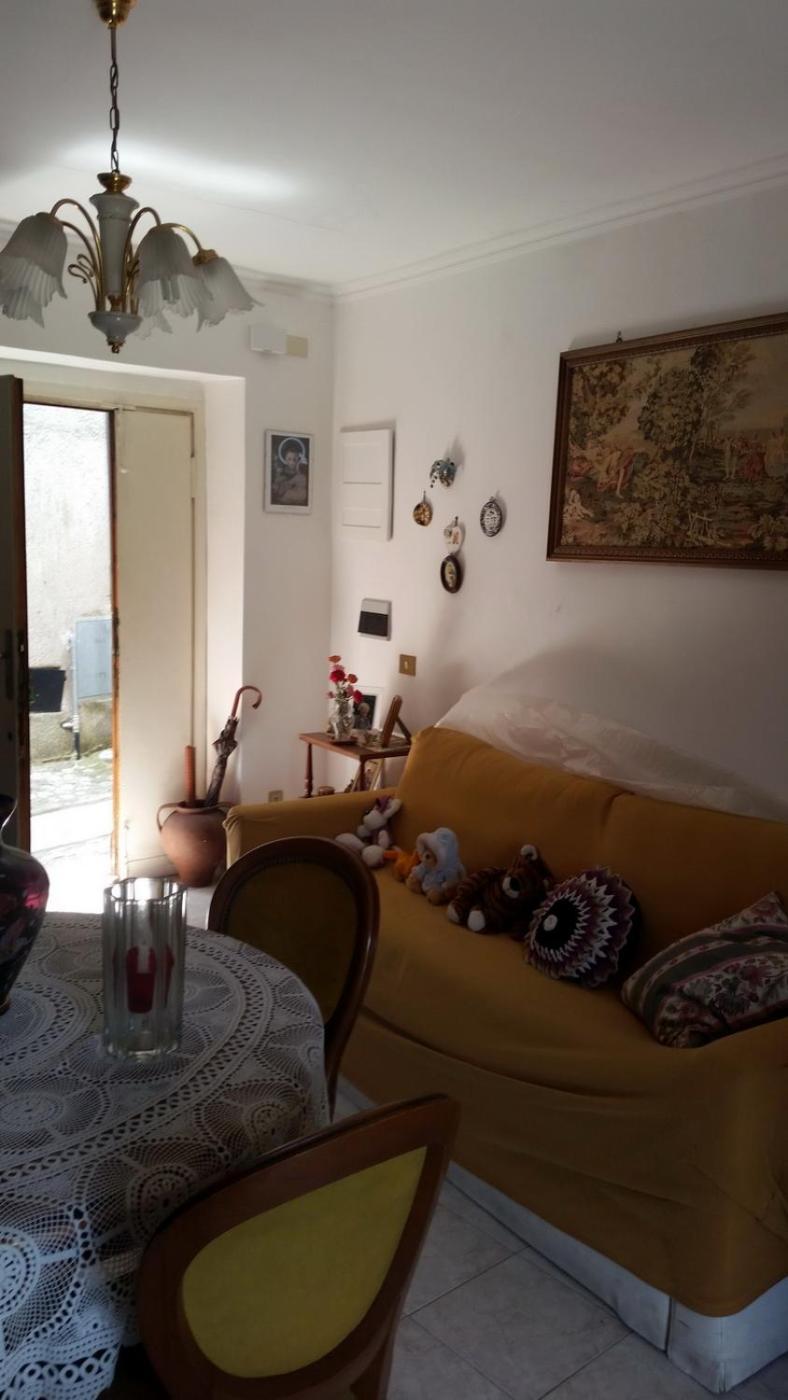 Villa Casa In Antico Borgo Medievale A Tarano Ri, Via Giacomo Leopardi, 15 Extérieur photo
