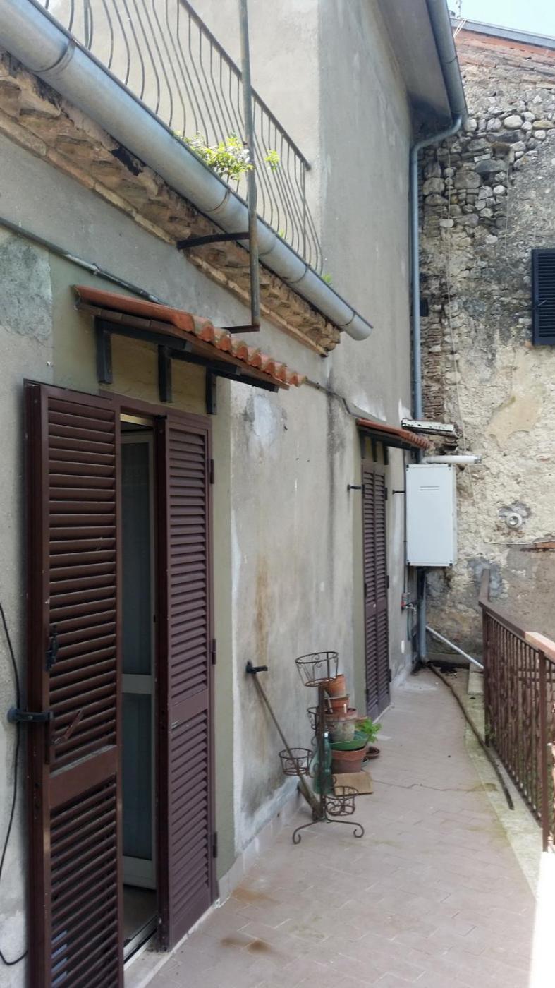 Villa Casa In Antico Borgo Medievale A Tarano Ri, Via Giacomo Leopardi, 15 Extérieur photo