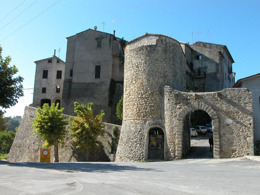 Villa Casa In Antico Borgo Medievale A Tarano Ri, Via Giacomo Leopardi, 15 Extérieur photo